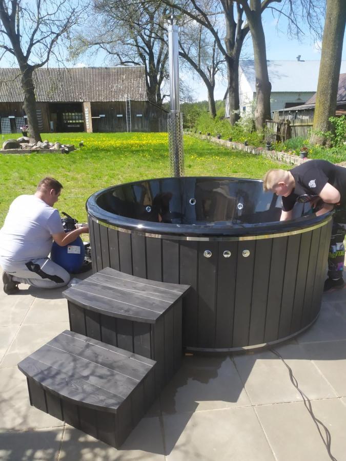 Dom W Malowniczej Wsi Z Imprezowa Stodola Hot Tub Jacuzzi Villa Zakrzewo Zalesie Exterior foto
