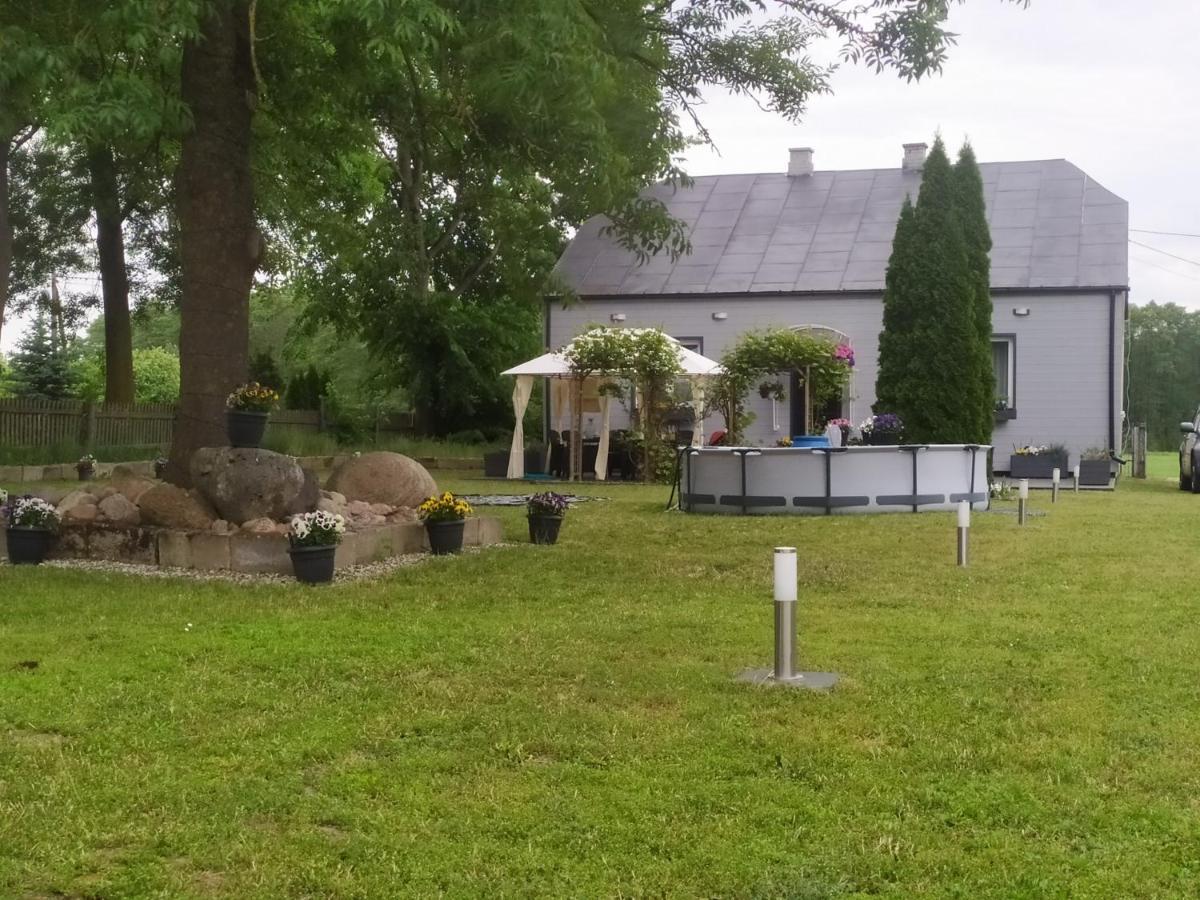 Dom W Malowniczej Wsi Z Imprezowa Stodola Hot Tub Jacuzzi Villa Zakrzewo Zalesie Exterior foto